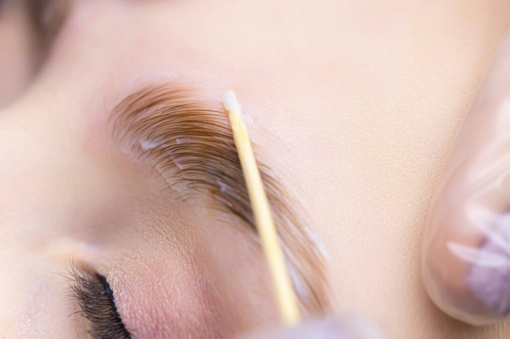 lamination of eyebrows